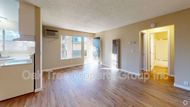 Building Photo - 1045 Catalina Dr Rental