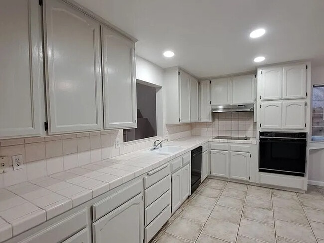 Photo - 4109 W Cornell Ave