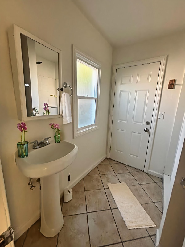 Photo - 1402 N Willowbrook Ave Unit D