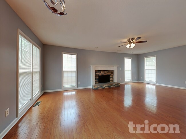 Photo - 65 Cricket Ct