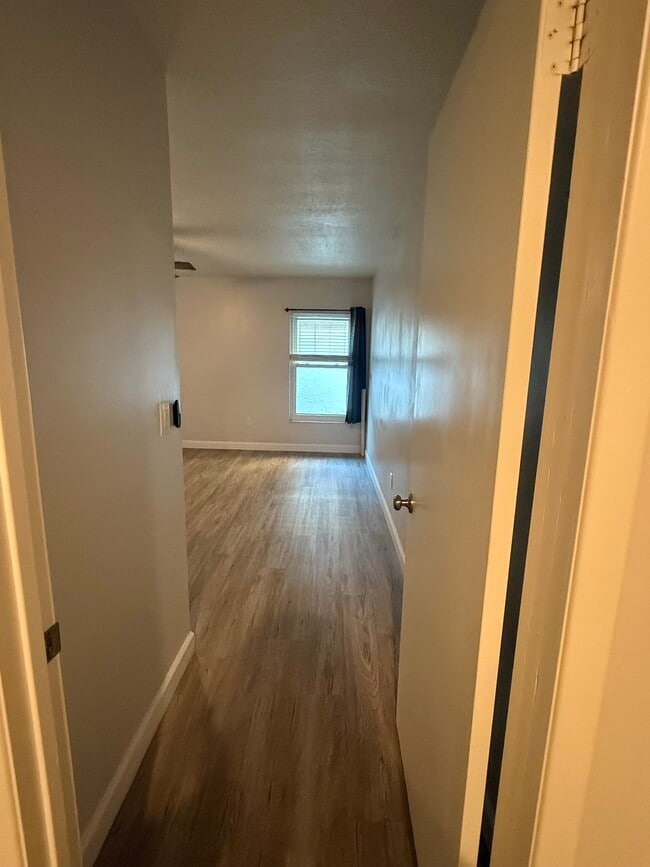 Photo - 11827 Hickorynut Dr