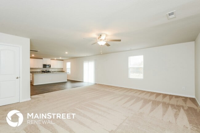 Photo - 497 Turning Lk Dr