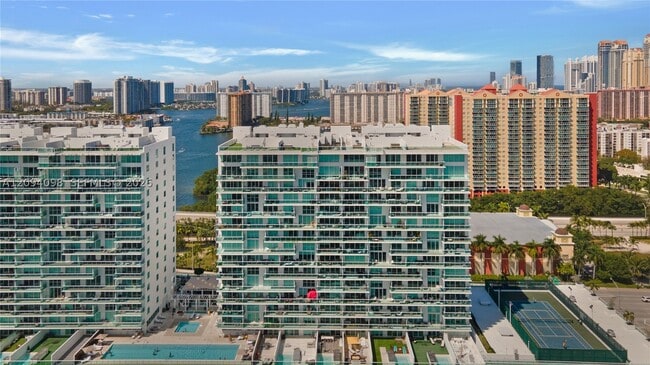 Building Photo - 400 Sunny Isles Blvd Unit 1722
