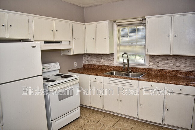 Photo - 6123 Warner Rd