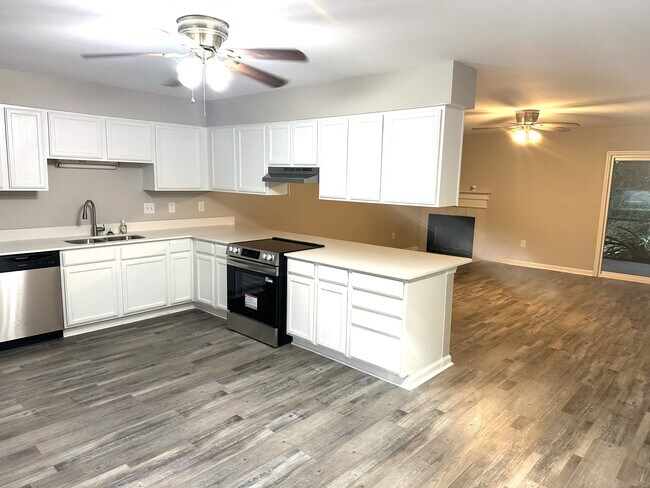 Photo - 178 Beaver Pond Loop