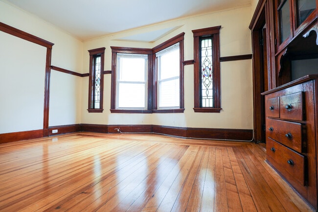 Photo - 550 Washington St Unit 2