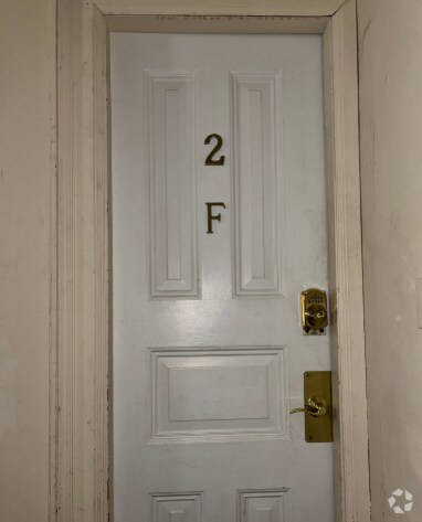 Building Photo - 464 Beacon St Rental