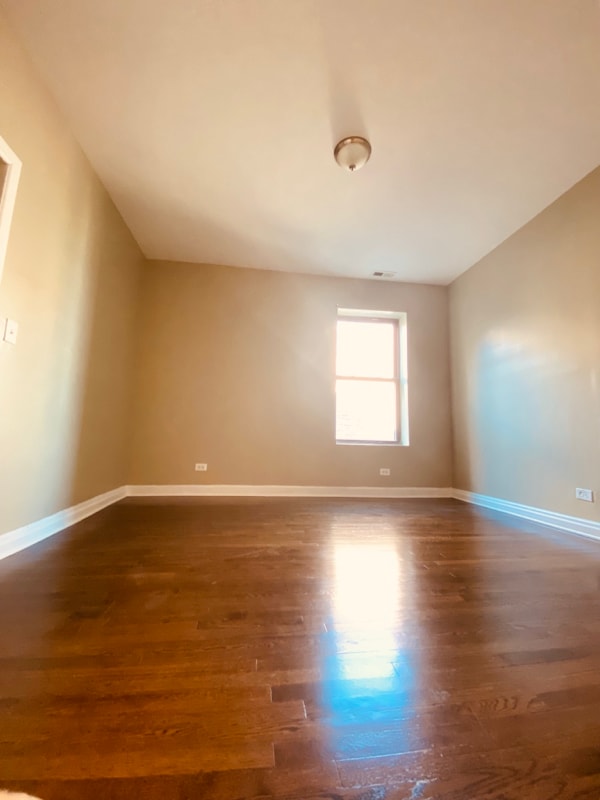 Photo - 4149 S Prairie Ave Unit 3S