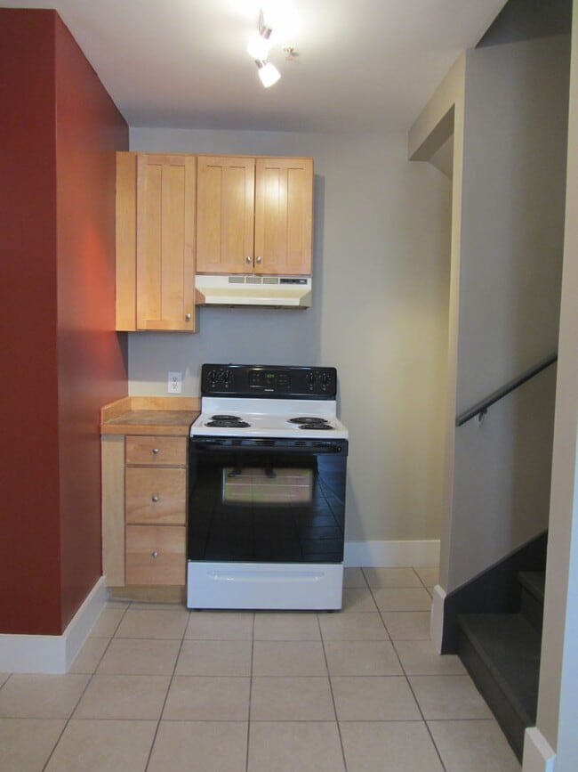 26 Alfred St Unit 201