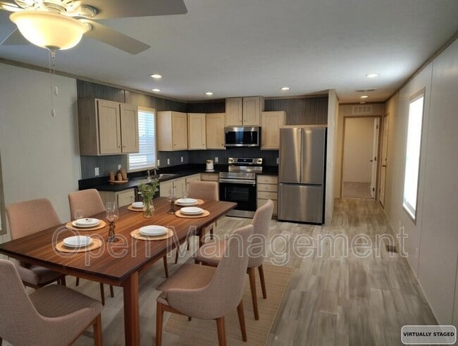 Photo - 120 Terry Blvd