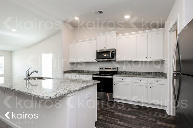 Photo - 1107 Mission Grass Road