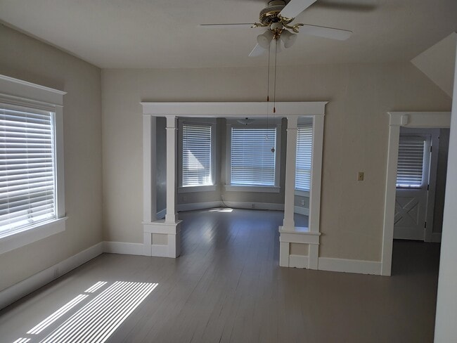 Photo - 417 3rd St