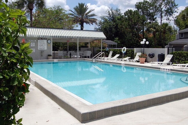 Photo - Vineland Road, Orlando, FL 32811 - 2 BR 2.5 BA townhouse