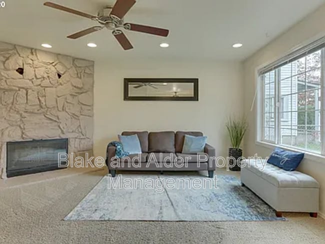 Photo - 9733 SE Ramona St