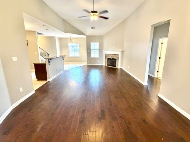 Photo - RichardPl4904 Unit 1