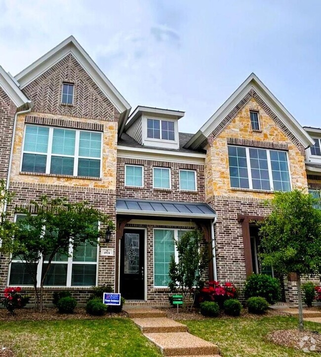 Building Photo - Amazing Luxury Home in Mckinney