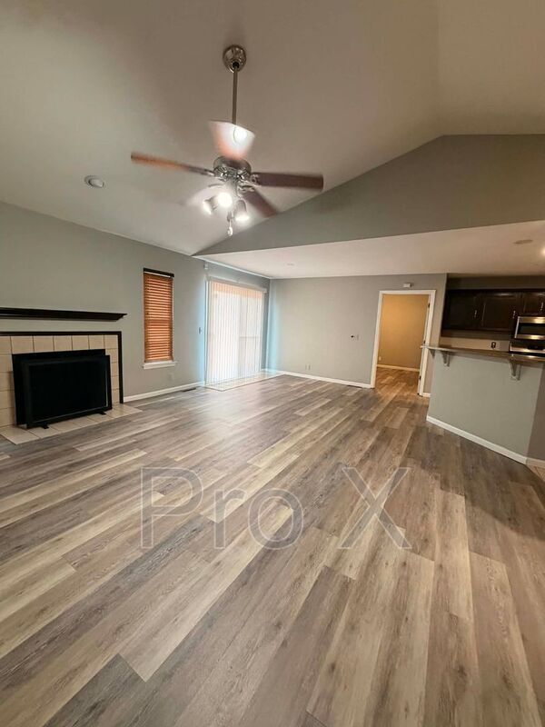 Photo - 2430 E Manitou St