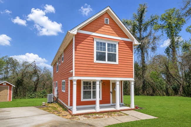 Building Photo - 760 Vine St