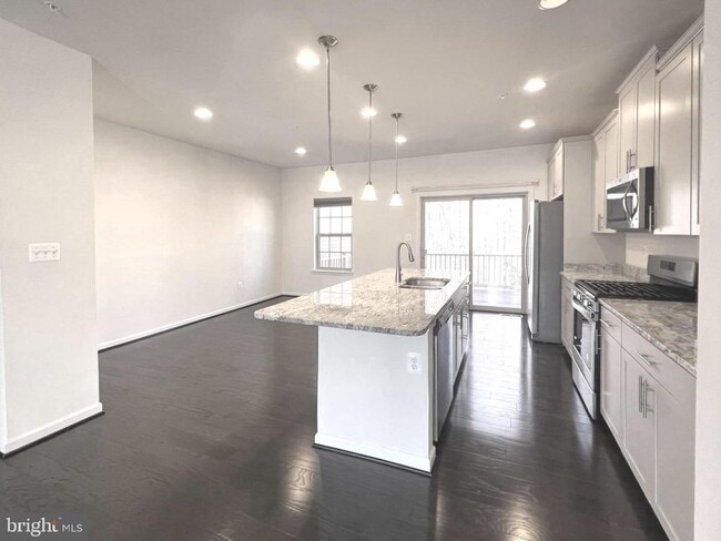 Photo - 620 Shore Forest Dr