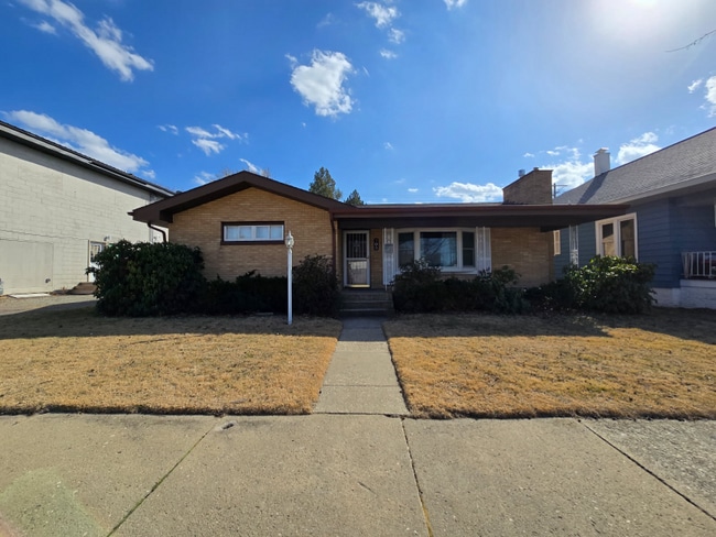 Building Photo - 705 Decatur St