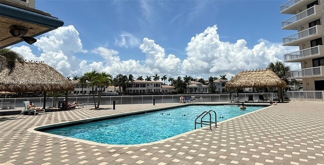 Photo - 1600 S Ocean Dr Unit 7B