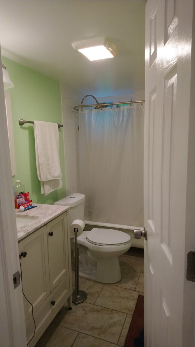 24 Jervis Rd Unit Garden Apartment Yonkers, NY