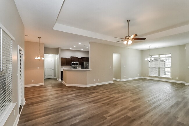 Photo - 8679 Courtly Cir S