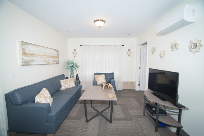 Photo - Collegiate Village of Potsdam