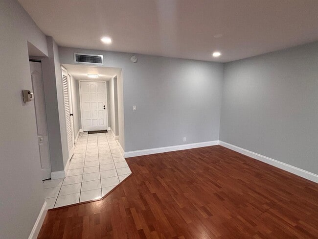 Photo - 6100 S Falls Circle Dr Unit 204