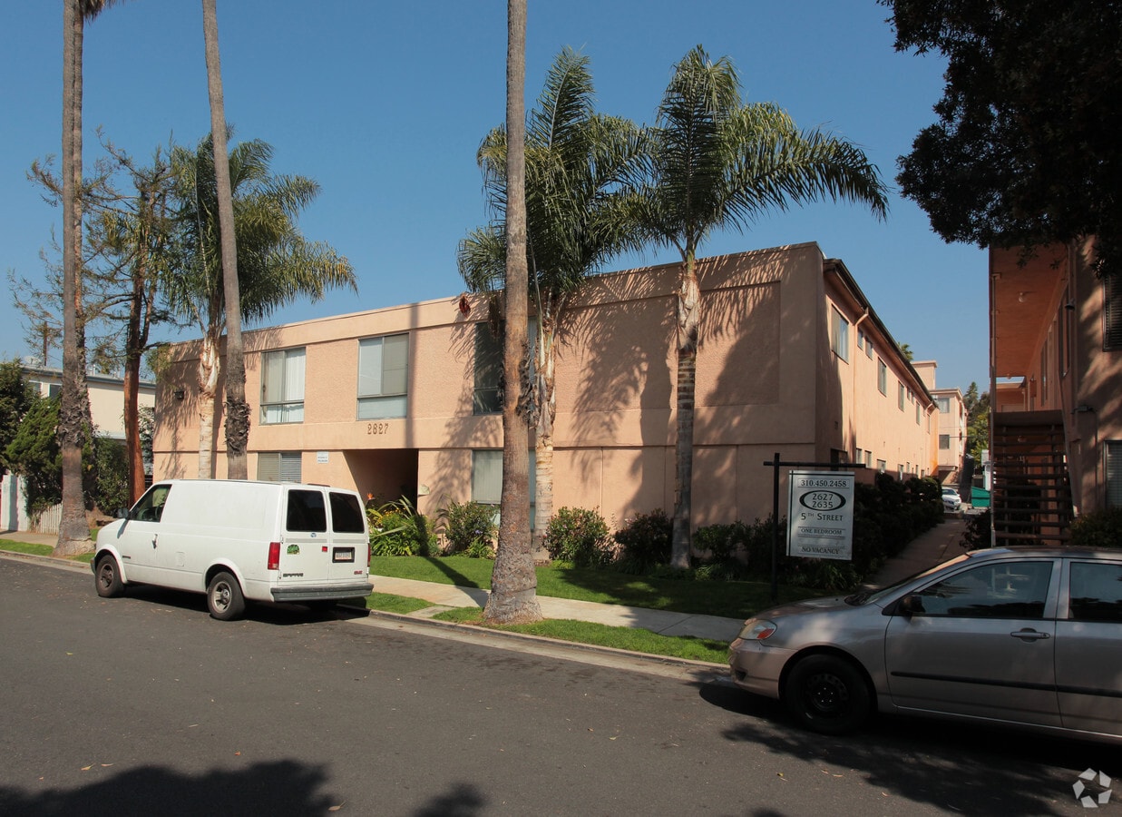 Foto principal - 2627 5th St