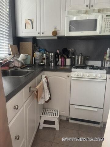 Building Photo - 151 Park Dr