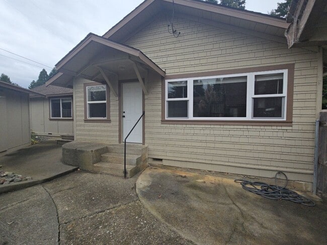 Photo - 741 Westgate Dr Unit 741 Westgate Drive [PRM: Andrew]