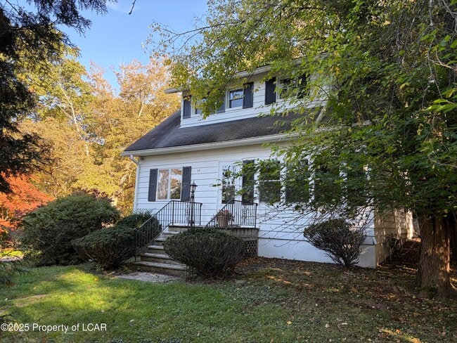 Photo - 56 S Main St