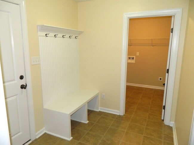 Photo - 498 Sebastian Dr