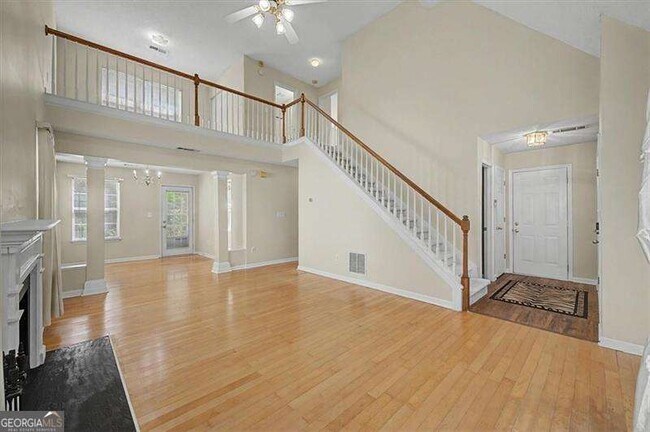 Photo - 2025 Baramore Oaks Dr