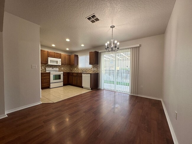 Photo - 3bed, 2bath 1,160sq.ft. 2car garage home i...