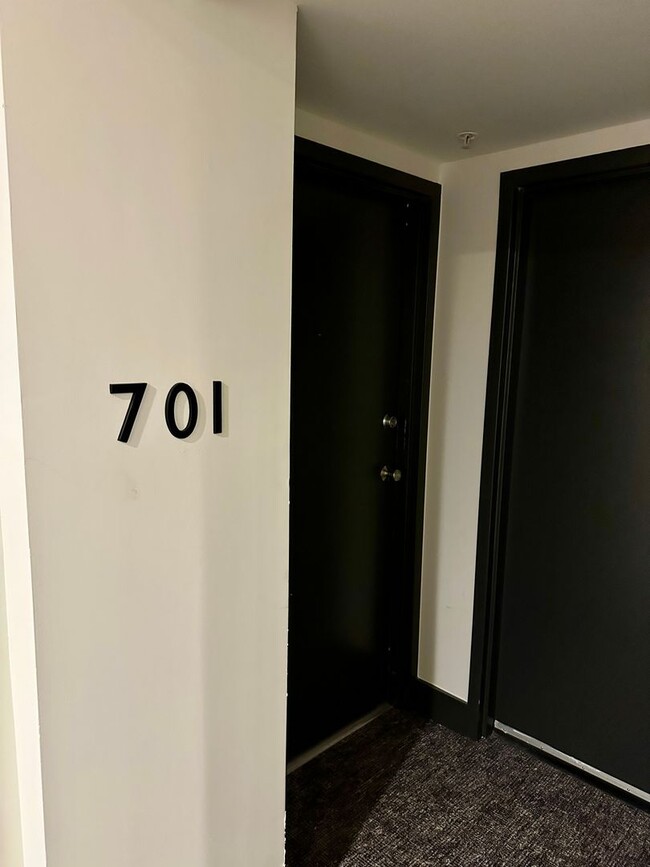 Photo - 1 BED | 1 BATH | DRAYTON TOWER Unit 701