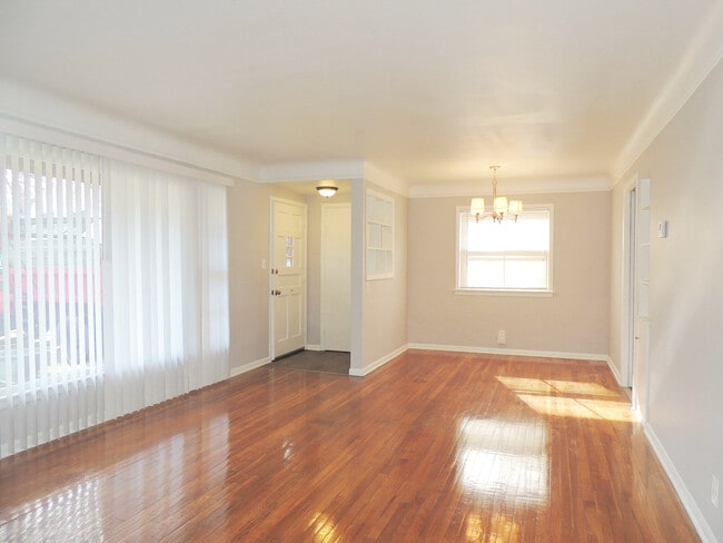 Photo - 3 Bed - 1 Full Bath Ranch for Rent