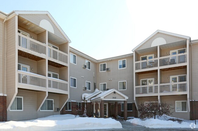 Covington Woods 55+ Living