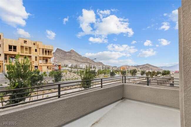 Photo - 1507 Hopeful Lark Ln