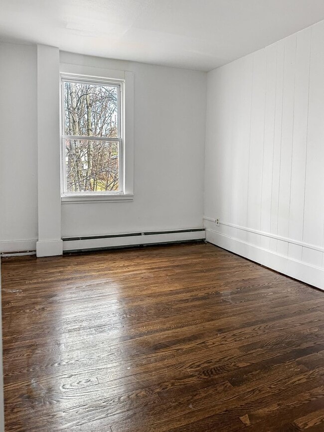 Photo - 35 Terrace Dr Unit 2L