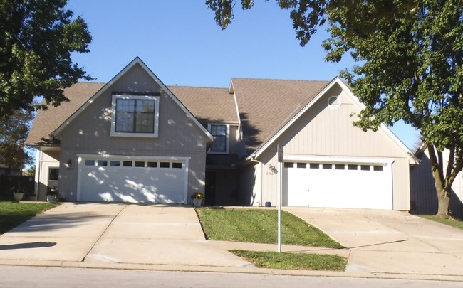 Woods Chapel Duplexes - Woods Chapel Duplexes Apartments