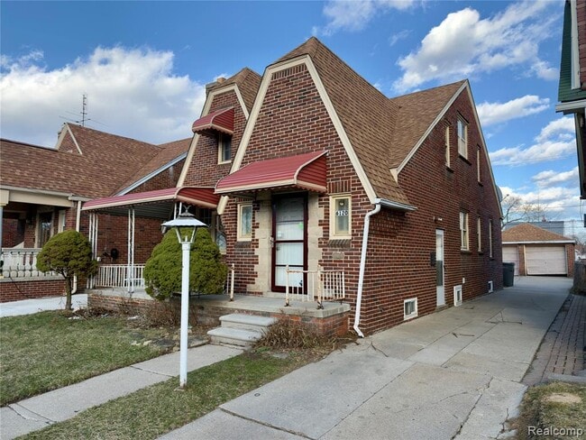 Photo - 6120 Middlesex St