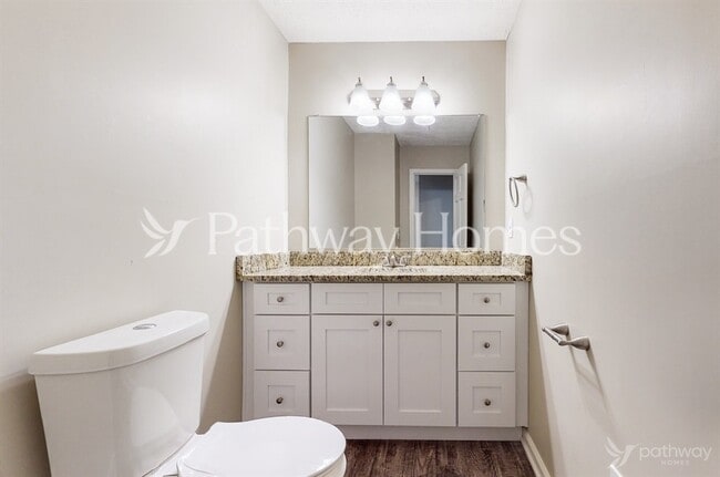 Photo - 2091 Furlong Run