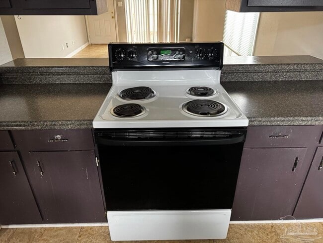 Photo - 1460 Bakalane Ct