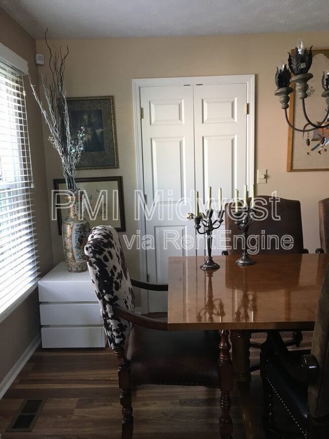 7569 Cherryhill Dr