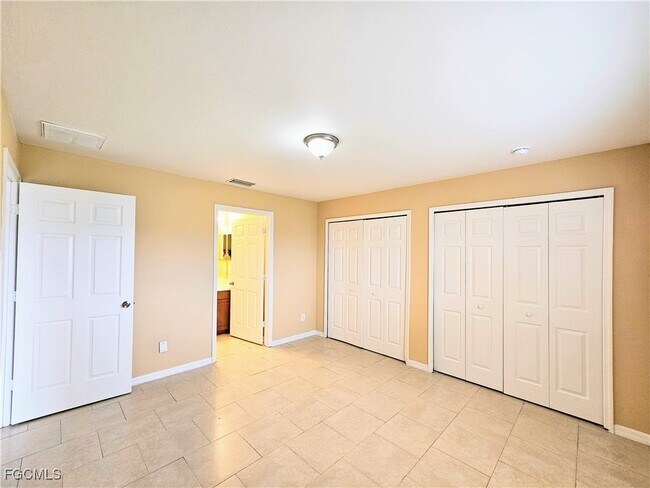 Photo - 1114 Harry Ave S