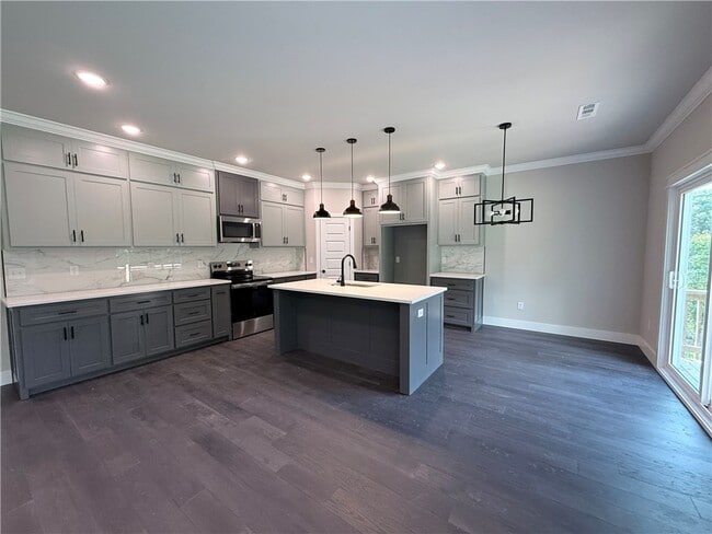 Photo - 4 McHugh Ln