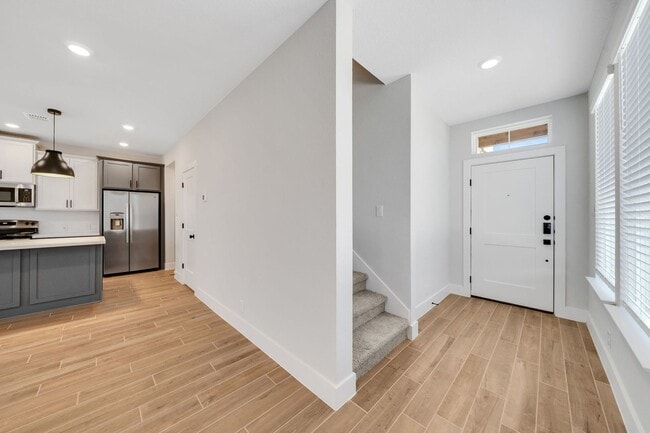 Photo - 13693 Giovannis Gdn