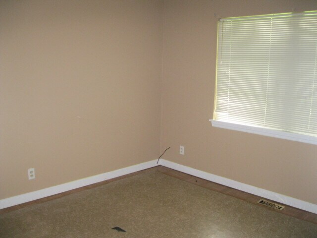 Photo - 411 Bonnie St